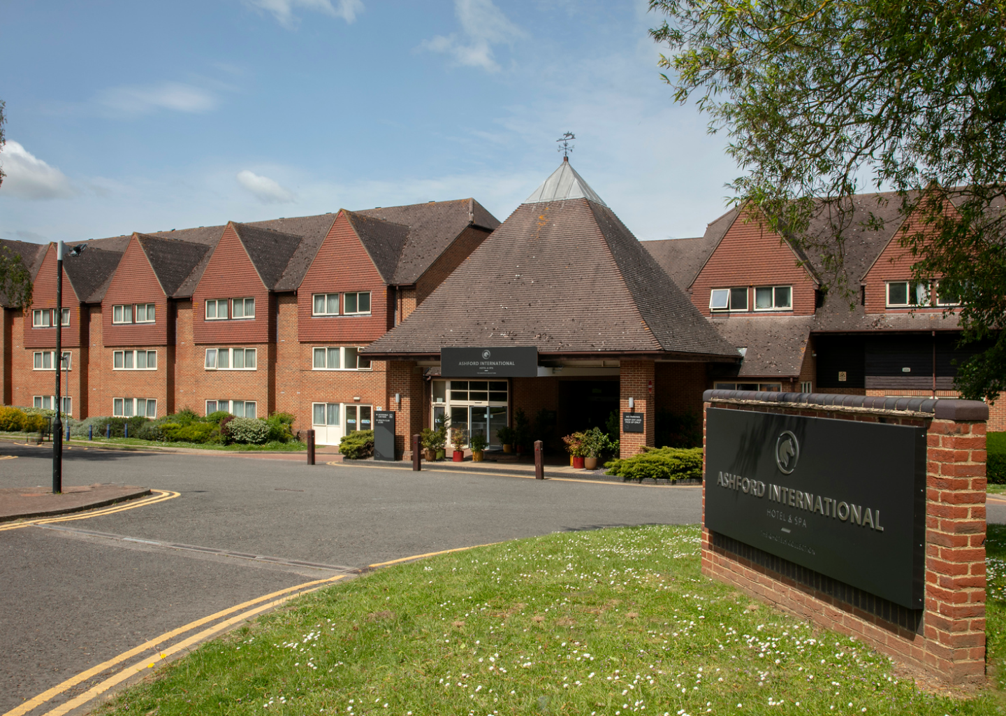 Ashford International Hotel & Spa